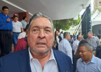 Que encarcelen a exfuncionarios corruptos: Gustavo Cárdenas