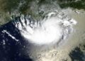Tormenta Edouard toca tierra entre Texas y Luisiana
