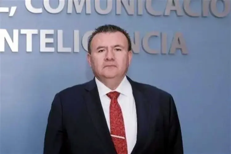 Renuncia delegado FGR tras polémico decomiso de combustible