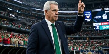 Javier Aguirre podría volver a dirigir en LaLiga
