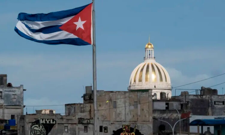 Cuba acelera reformas económicas ante presión de Estados Unidos