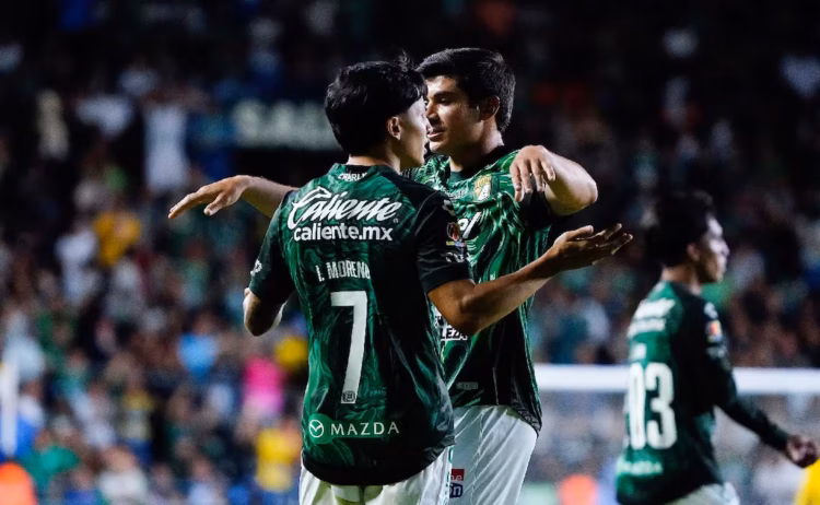 León vence 2-1 a Juárez con gol agónico y VAR