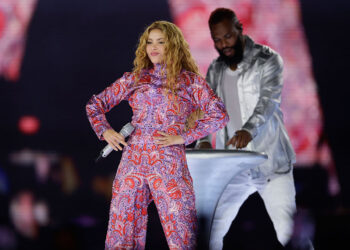 Shakira arrasa en su residencia en Madrid con un emotivo concierto