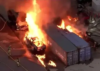 Tragedia en Los Ángeles: cae helicóptero de noticias