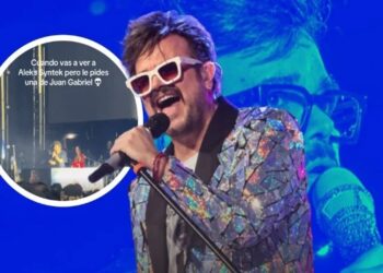 Aleks Syntek se enfrenta al público durante el Grito de Independencia