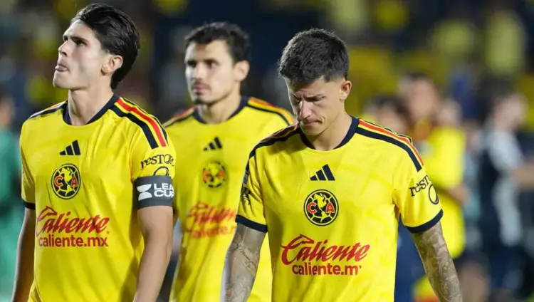 Polémico penal elimina al América ante Rayados
