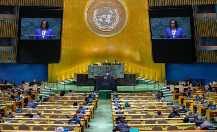 Aumenta la presión para que una mujer dirija la ONU
