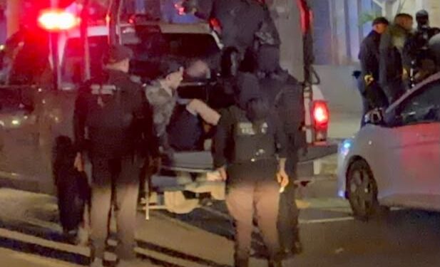 Balacera a media cuadra de Presidencia Municipal, un detenido