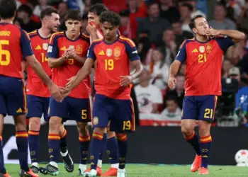 España remonta ante Inglaterra en Wembley