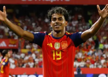 España golea 4-1 a Croacia en la Nations League