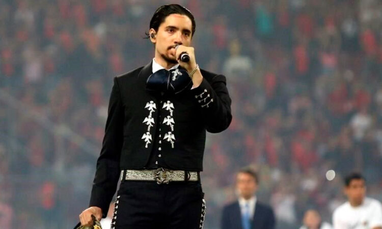 Alex Fernández cancela show en Culiacán por emergencia médica