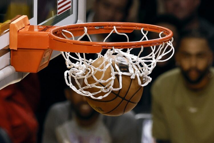 Clippers pierden cinco picks tras sanción de la NBA