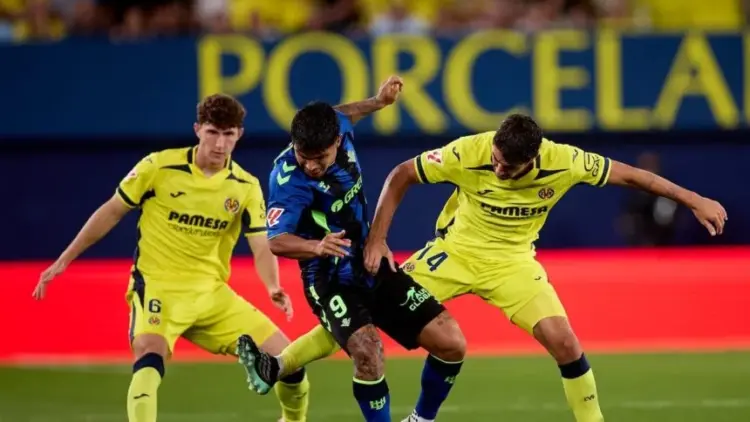 Betis remonta al Villarreal y se acerca al Real Madrid