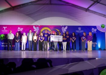 Contribuye DIF Tamaulipas a la meta del boteo Teletón 2026