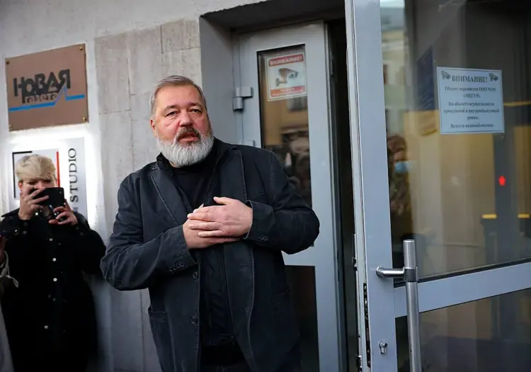 Nóvaya Gazeta anuncia su cierre tras presiones en Rusia