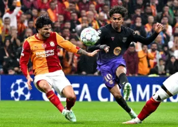 Lamine Yamal brilla y Barcelona golea en la Champions