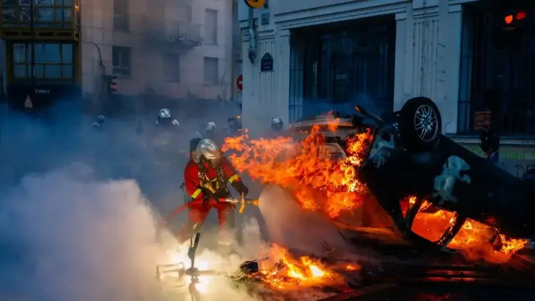 Incendios, saqueos y detenciones sacuden a Francia