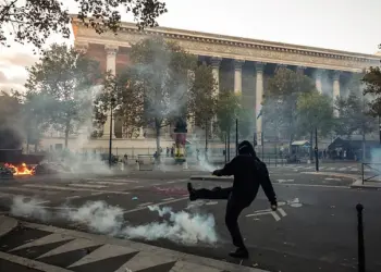 Francia despliega 70 mil agentes ante nuevas protestas
