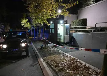 Ataque en embajada de Israel en Belgrado: muere un menor