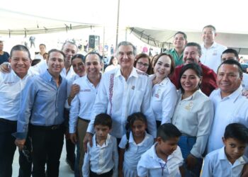 Inauguración de primaria en Nuevo Laredo fortalece educación humanista: Américo Villarreal