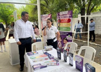 Llevan prevención de violencia a secundaria