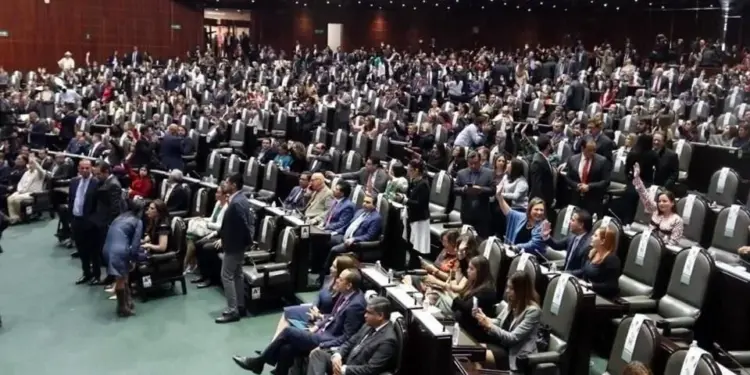 Mitad de diputados de Morena busca reelección