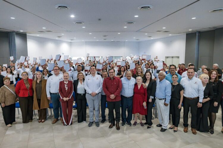 Da la SET estabilidad laboral a 188 docentes con nombramientos de Educación Básica