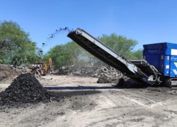 Avanza SEDUMA en trituración de llantas para reducir la contaminación en Reynosa