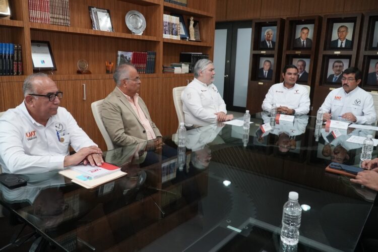 UAT y Colegio de Tamaulipas acuerdan impulsar investigación científica y economía social
