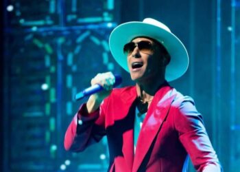 Erik Rubín lamenta falta de voz en la historia de Timbiriche