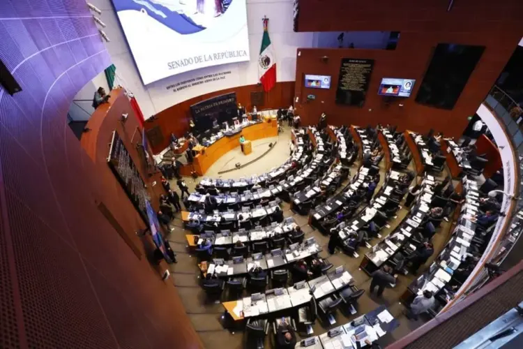 Avala Senado paquete económico para 2027