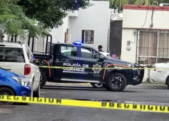 Hermano encuentra a hombre asesinado en su casa