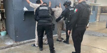 Catean penal de Reynosa, decomisan objetos