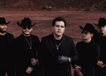 Marca Registrada desafía prohibición y canta narcocorridos en Chihuahua