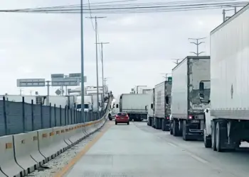 Expertos piden combatir huachicol fiscal en aduanas