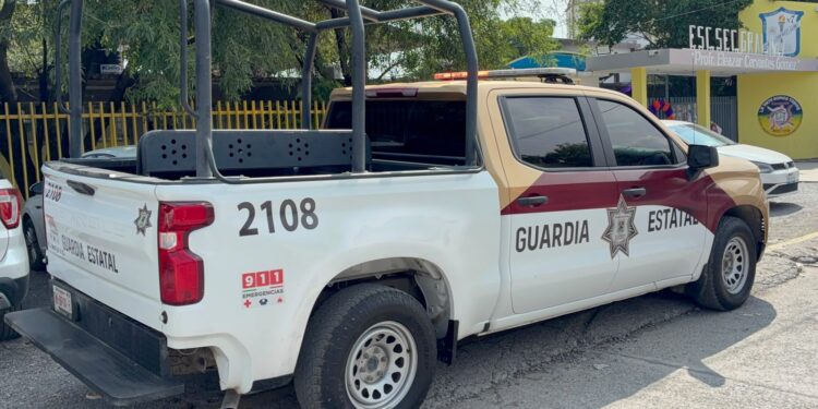 Despliegan operativo por amenaza de balacera en secundaria