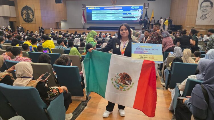 Alumna de Altamira gana oro en certamen internacional
