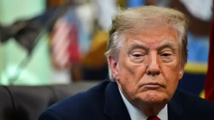 Trump va por los recursos de Groenlandia