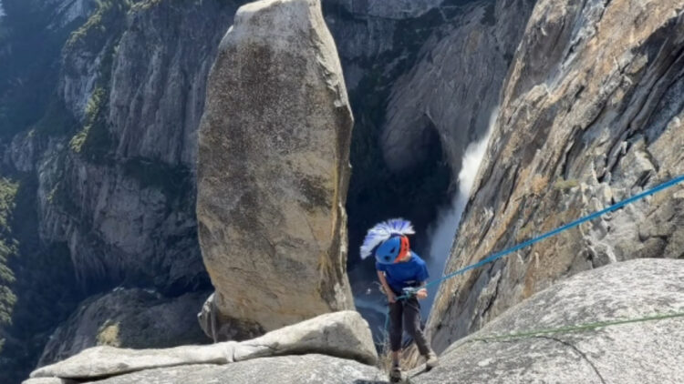 Denuncian a padre por escalar El Capitán con su hijo de 7 años