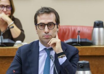 Congreso avala medidas para frenar la subida de precios