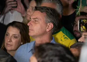 Bolsonaro sorprende y mercados brasileños se disparan