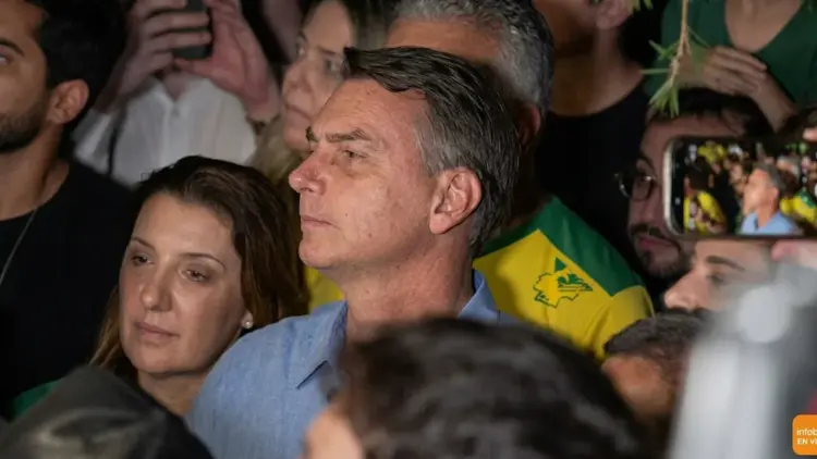 Bolsonaro sorprende y mercados brasileños se disparan
