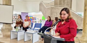 Presentan Paty Chávez y Sanjuanita Martínez libro La Huasteca de Tamaulipas en la Décima