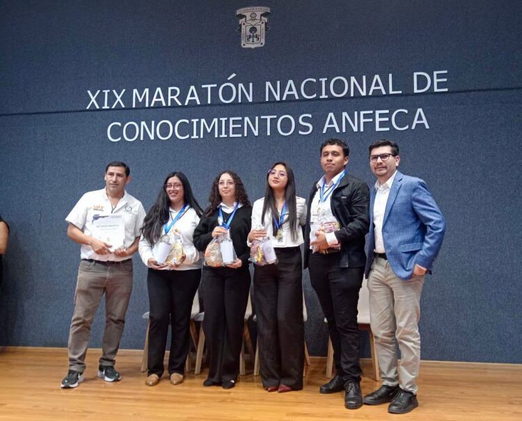 Estudiantes de la UAT ganan primer lugar en el Maratón Nacional de Conocimientos ANFECA