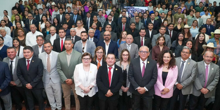 Celebran 69 aniversario de la Facultad de Medicina Veterinaria y Zootecnia de la UAT en Cd. Victoria