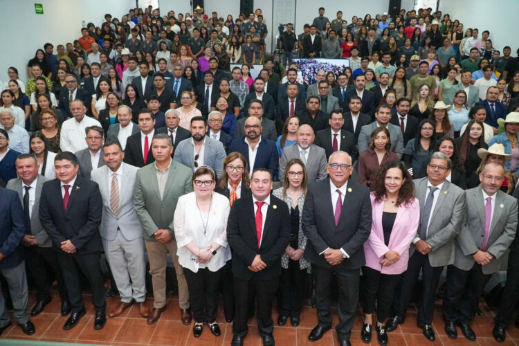 Celebran 69 aniversario de la Facultad de Medicina Veterinaria y Zootecnia de la UAT en Cd. Victoria