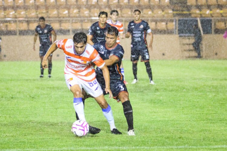 Tropezón de Correcaminos ante Alebrijes de Oaxaca, cae 1-2