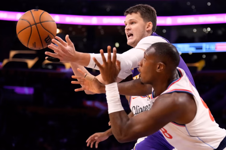 Clippers vs Lakers: Los Ángeles gana 125-117