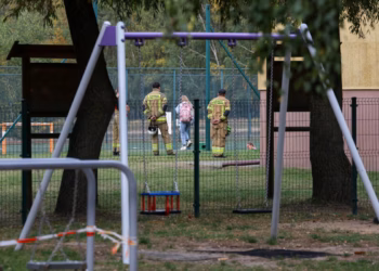 Polonia refuerza seguridad tras ataques en escuelas
