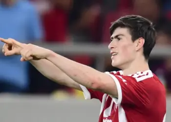 Olympiacos lidera la Copa de Grecia sin la Hormiga González